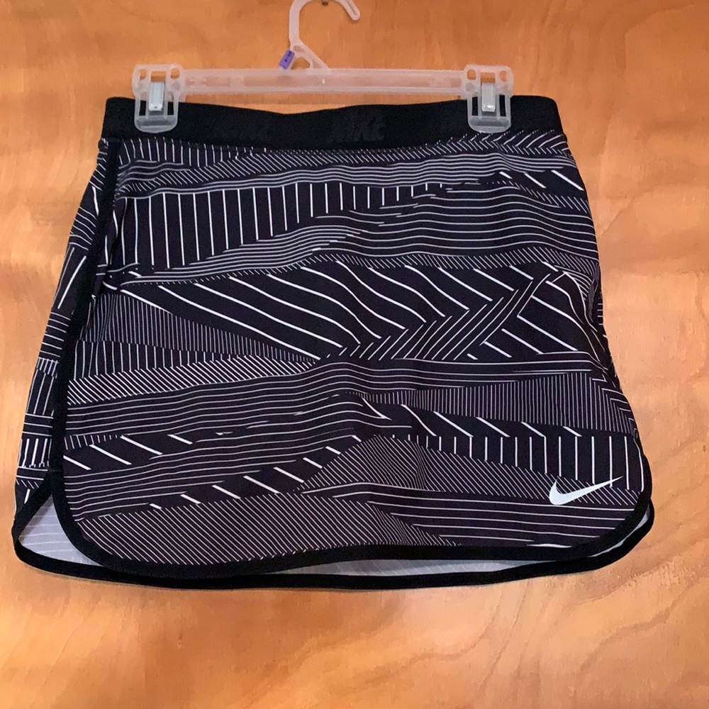 Nike golf/tennis skort